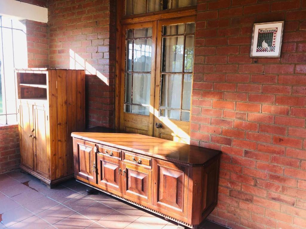 Green Lantern Inn Van Reenen ห้อง รูปภาพ